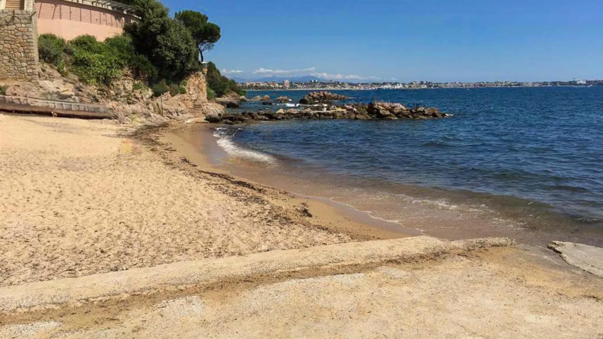 Apartment With Terrace Pool & Beach Access Golfe-Juan